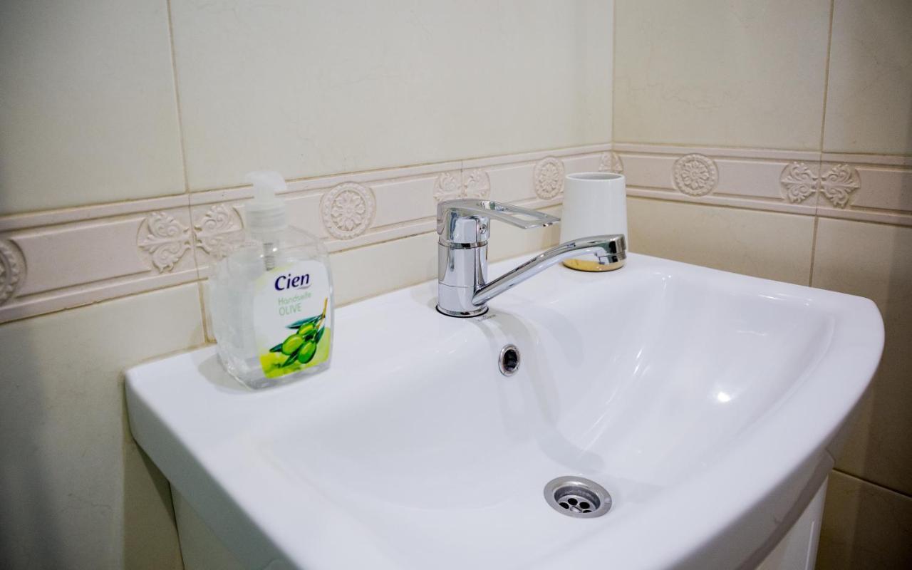 Apartment On Valova Street Lviv Extérieur photo