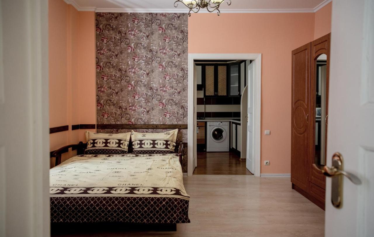 Apartment On Valova Street Lviv Extérieur photo