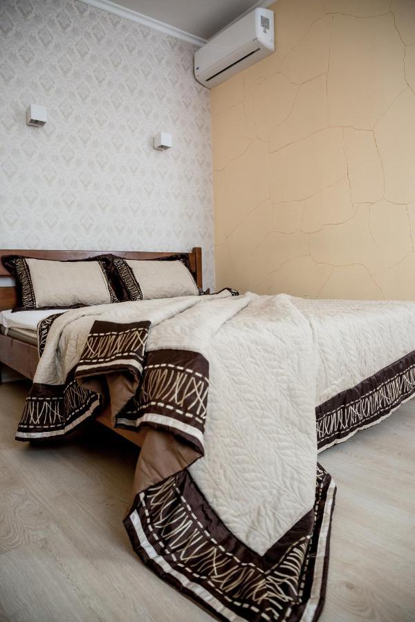 Apartment On Valova Street Lviv Extérieur photo