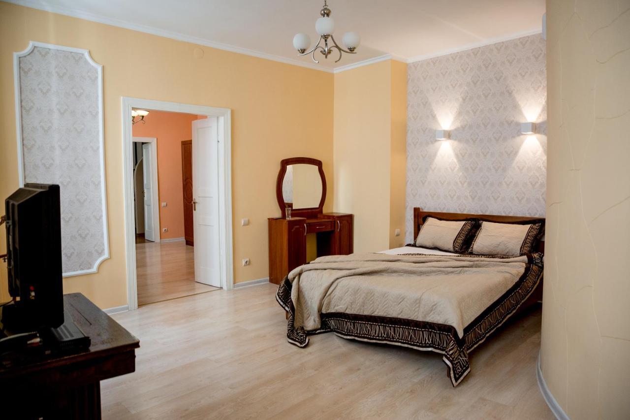 Apartment On Valova Street Lviv Extérieur photo